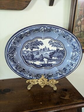 Vintage Daher Decorated Ware Tin Oval Bowl - Blue & White English Scene Cottage